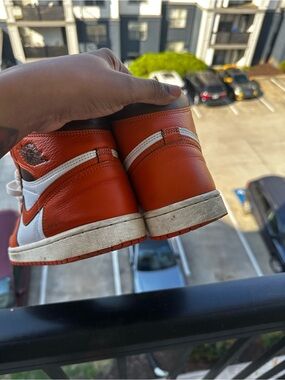 Nike Air Jordan 1 Mid - Orange & White